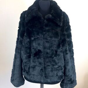 LIZ CLAIBORNE COATS